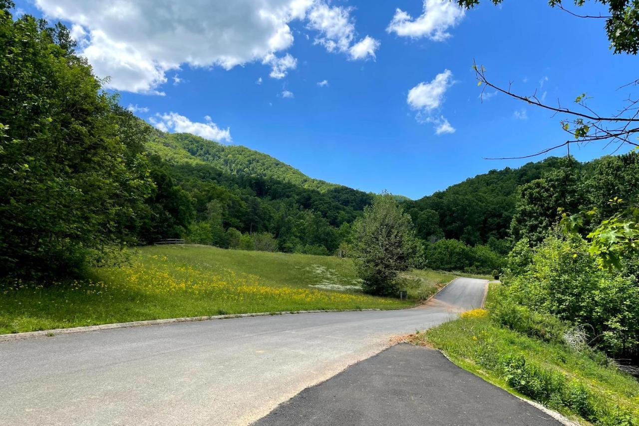 Willa Misty Mountain Retreat Sevierville Zewnętrze zdjęcie