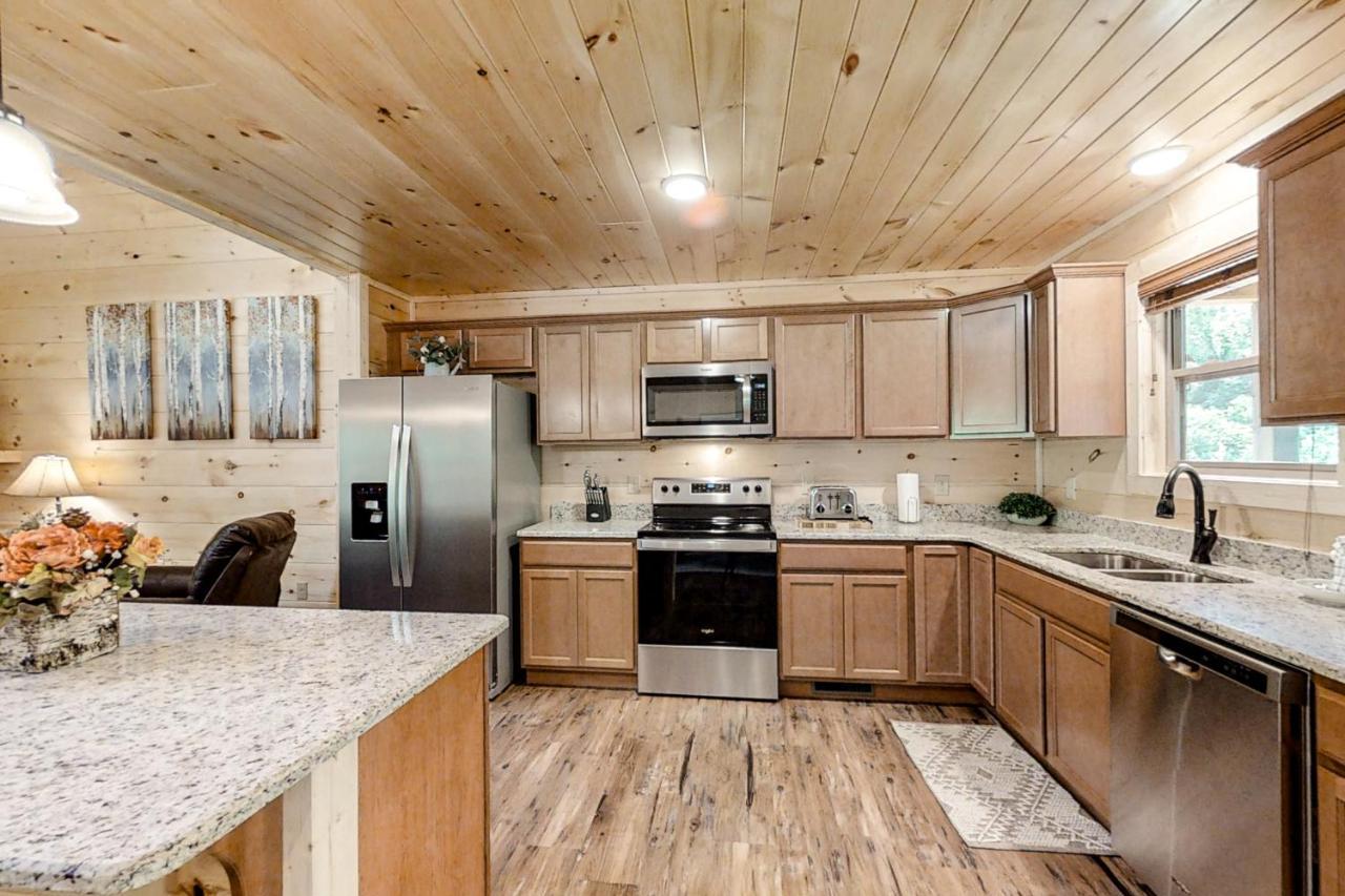 Willa Misty Mountain Retreat Sevierville Zewnętrze zdjęcie