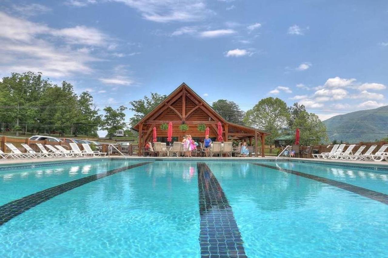 Willa Misty Mountain Retreat Sevierville Zewnętrze zdjęcie
