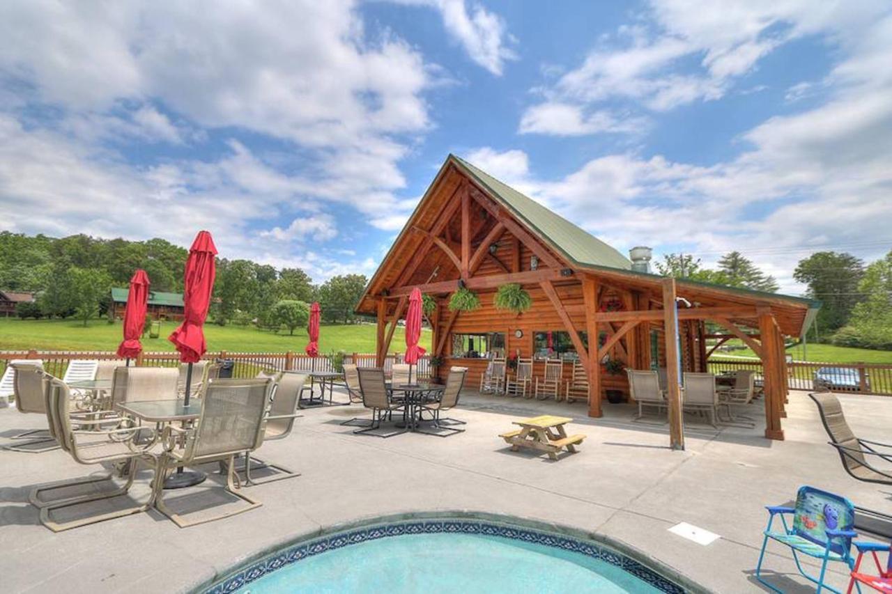 Willa Misty Mountain Retreat Sevierville Zewnętrze zdjęcie